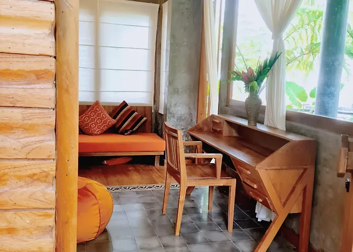 Omantra Bali *