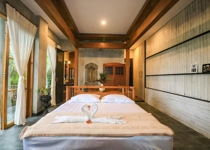 Omantra Bali