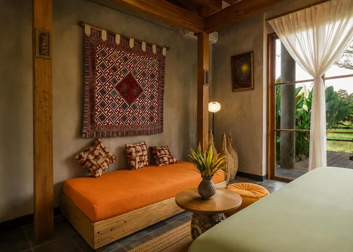 Omantra Bali *